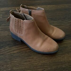EUC Sperry Juniper Bree Tan booties